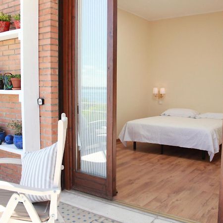 Dal Generale Hotell Moniga del Garda Exteriör bild